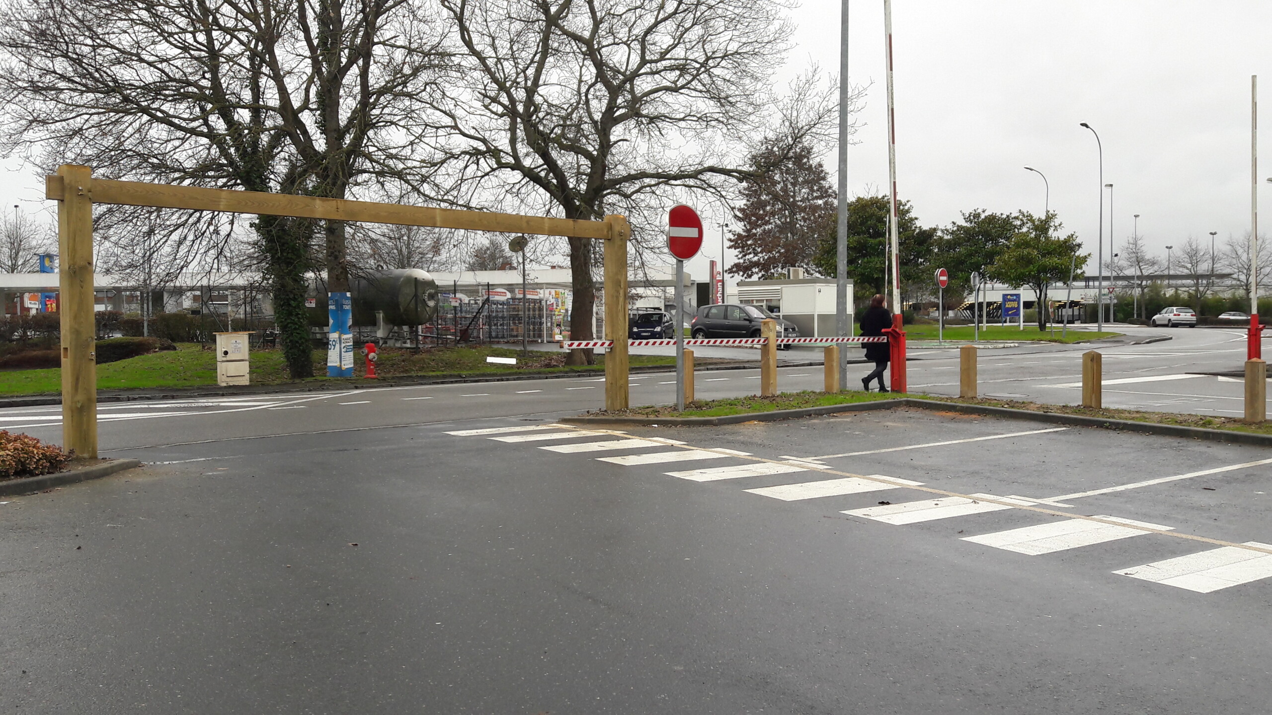 Portiques limiteurs de hauteur